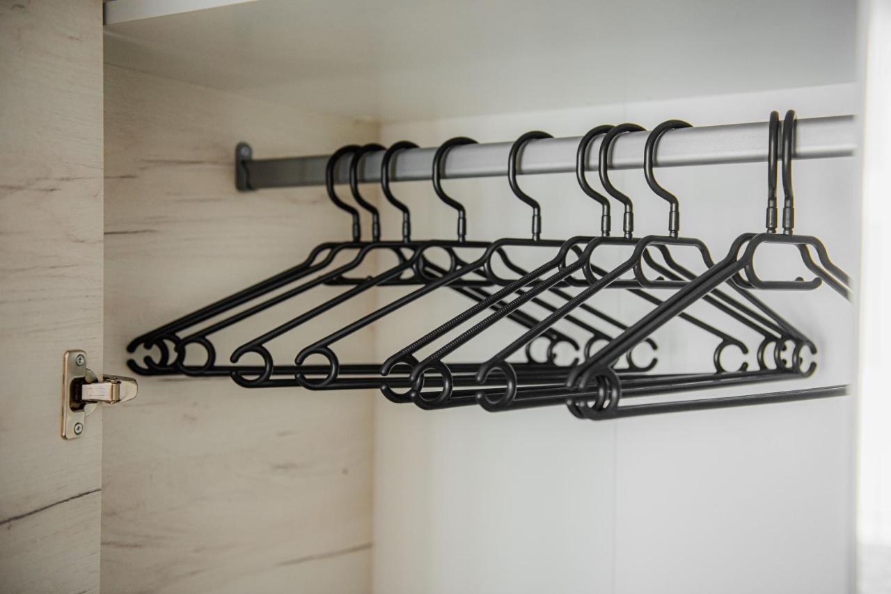 Modern Apartment In ティミショアラ エクステリア 写真
